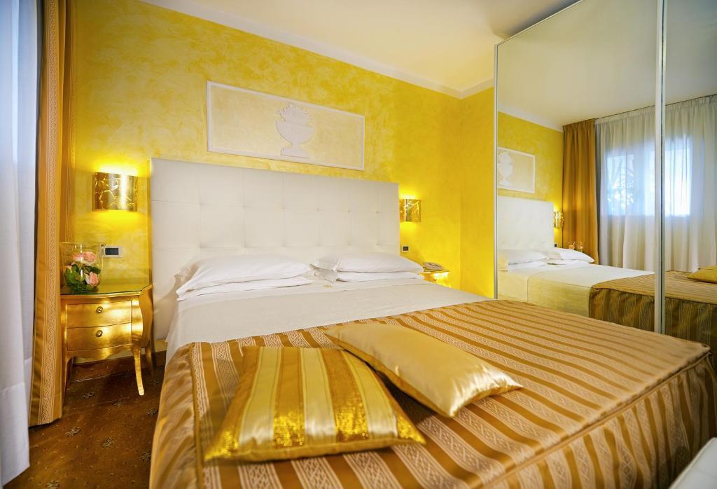 Hotel Aurora Terme 3*